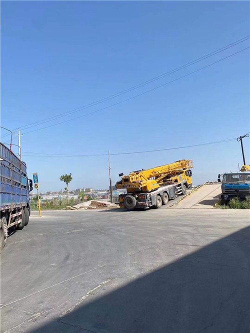 蒙城县25吨吊车的租赁价格大概是多少？