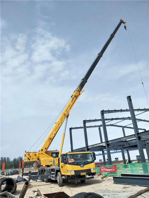 蒙城县超高层建筑钢结构吊装案例